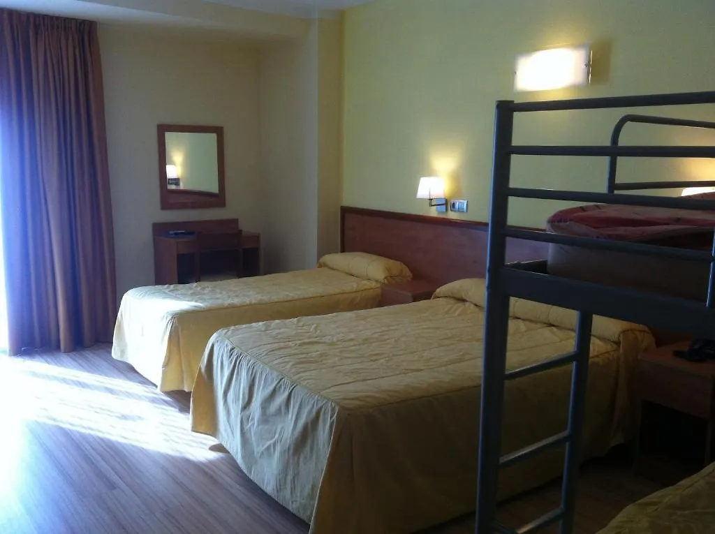 Hotel Ciutadella Roses 2*,